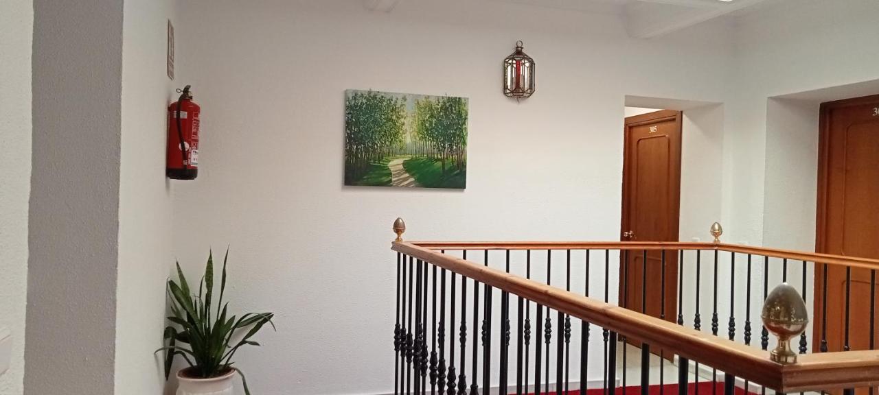 Hostal Bahia Cadiz Bagian luar foto