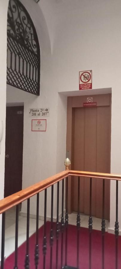 Hostal Bahia Cadiz Bagian luar foto