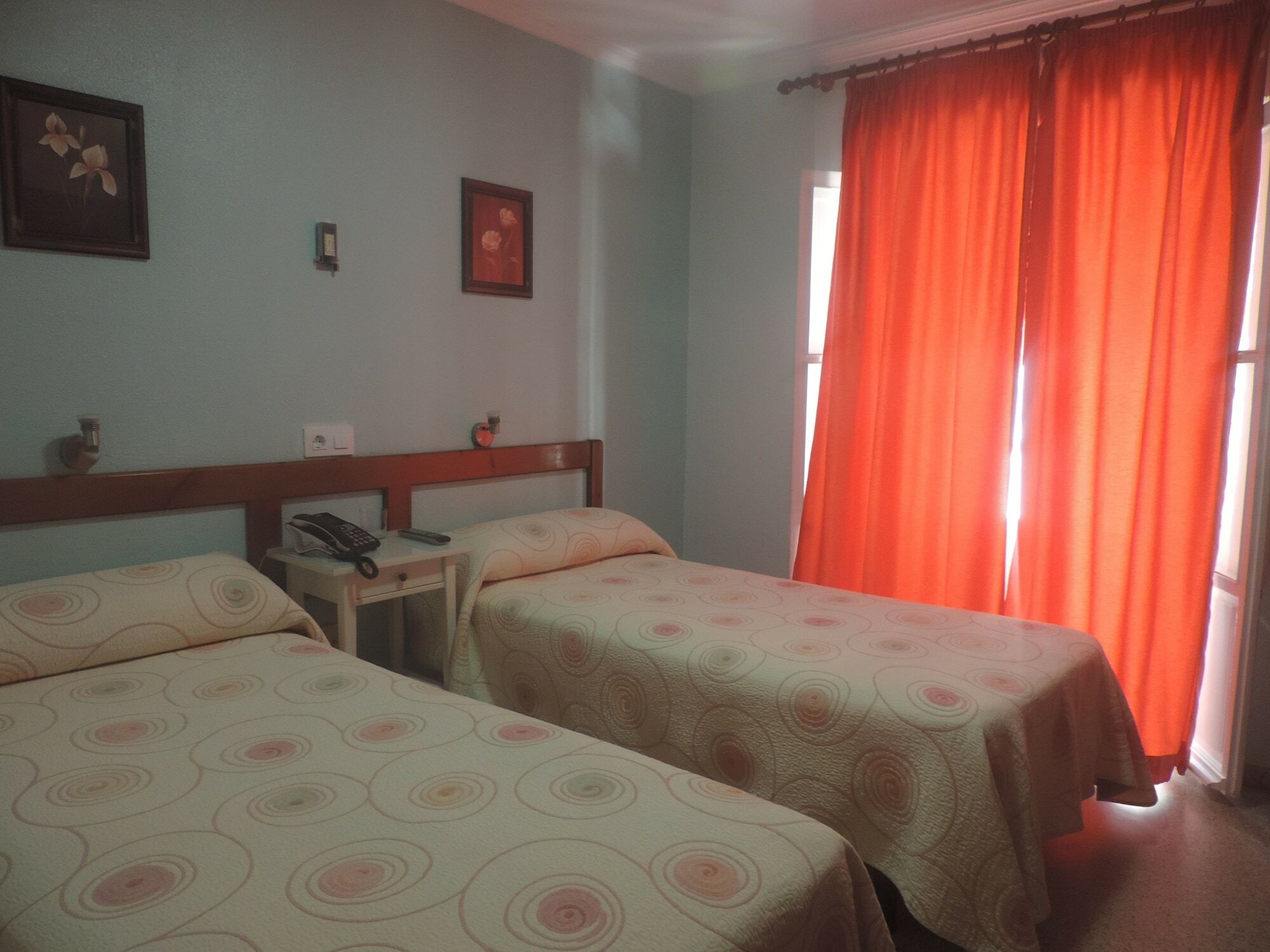 Hostal Bahia Cadiz Bagian luar foto